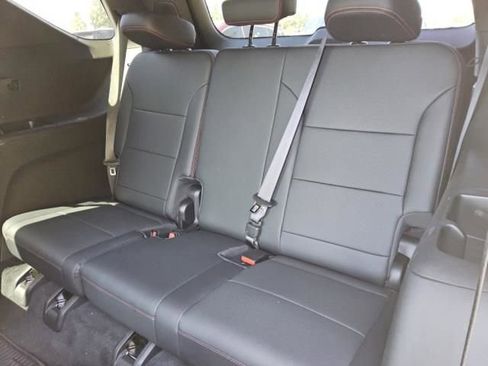 Used 2024 Chevrolet Traverse RS w/ LPO, Floor Liner Package FWD image 4