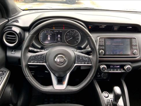 Used 2019 Nissan Kicks SR FWD image 6