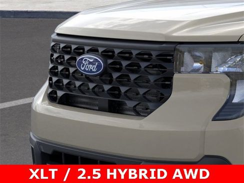 New 2025 Ford Maverick XLT w/ Equipment Group 301A image 18