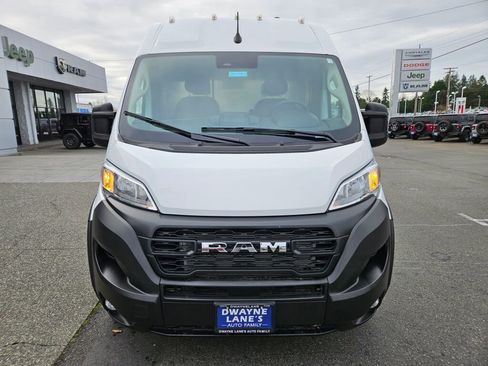 Used 2025 RAM ProMaster 2500 w/ Convenience Group image 8