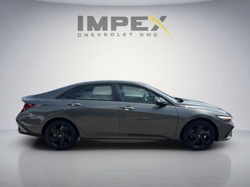 Used 2026 Hyundai Elantra Sport FWD image 6