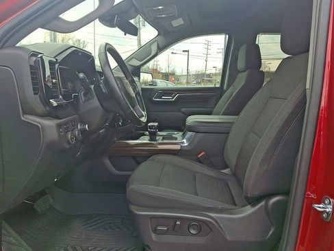 Certified 2023 Chevrolet Silverado 1500 LT Trail Boss w/ LPO, Dark Essentials Package image 13