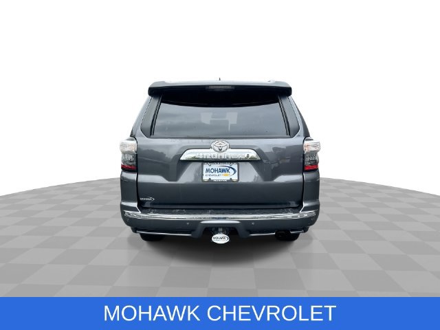 Used 2021 Toyota 4Runner Limited AWD/4WD image 8