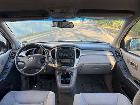Used 2001 Toyota Highlander 4WD V6 image 4
