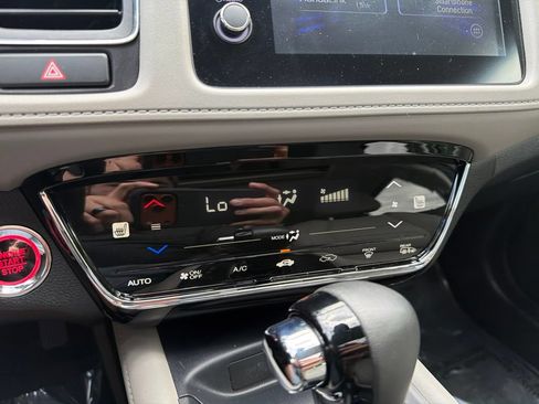 Certified 2022 Honda HR-V EX-L image 31