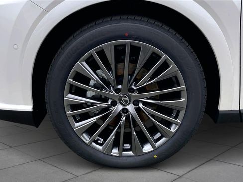 New 2026 Lexus RX 450h Luxury image 11