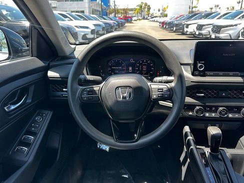 Used 2024 Honda Accord EX image 18