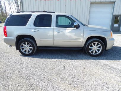 Used 2013 GMC Yukon SLT w/ SLT Chrome Package