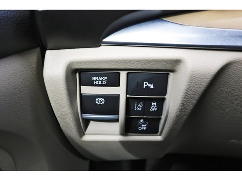 Used 2020 Acura MDX FWD w/ Technology Package image 21