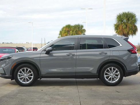 Used 2026 Honda CR-V EX image 3