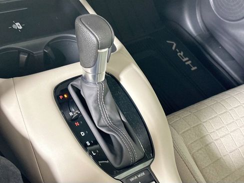 New 2026 Honda HR-V LX image 17