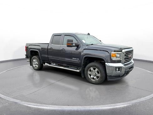 Used 2015 GMC Sierra 2500 SLE AWD/4WD image 2