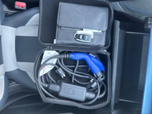 Used 2020 Subaru Crosstrek Hybrid w/ Moonroof Package w/Navigation image 39