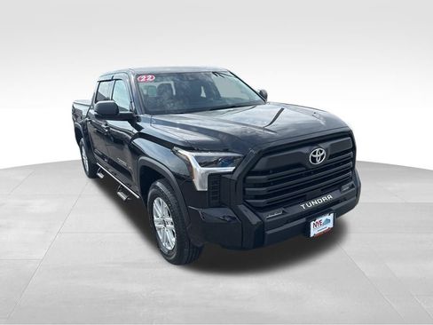Used 2022 Toyota Tundra SR5 image 7