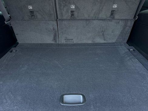 New 2026 Jeep Grand Wagoneer L Limited image 16