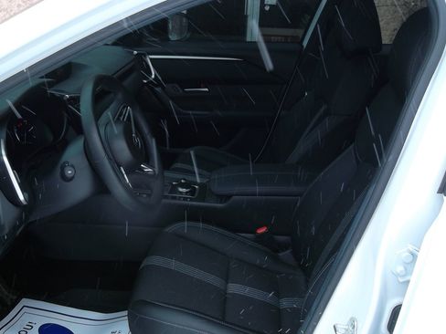 Used 2024 MAZDA CX-50 AWD 2.5 S w/ Weather Package image 8