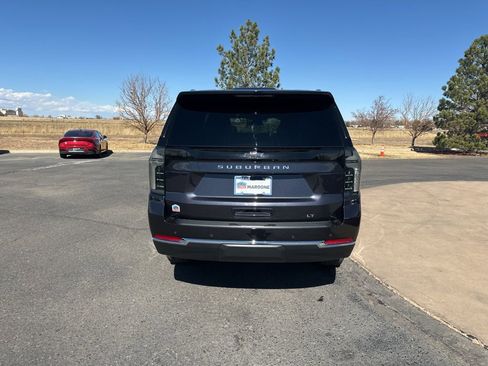 Used 2025 Chevrolet Suburban LT w/ Comfort Package image 39