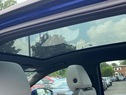 Certified 2022 Volkswagen ID.4 Pro S RWD image 21