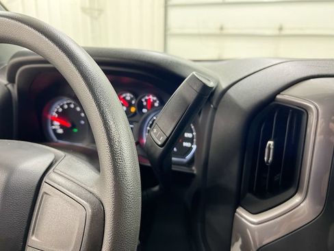 Used 2021 Chevrolet Silverado 1500 Custom Trail Boss w/ LPO, Dark Essentials Package AWD/4WD image 16