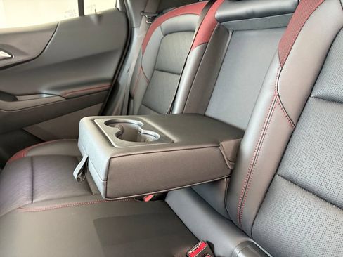 New 2027 Chevrolet Equinox RS w/ Safety and Technology Package FWD image 34
