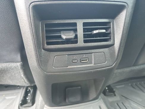 Used 2023 GMC Canyon Denali AWD/4WD image 23