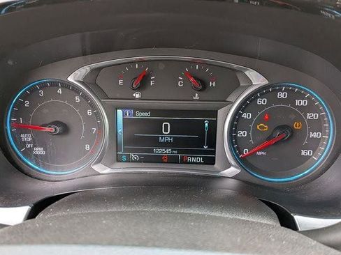 Used 2019 Chevrolet Traverse LT AWD/4WD image 17