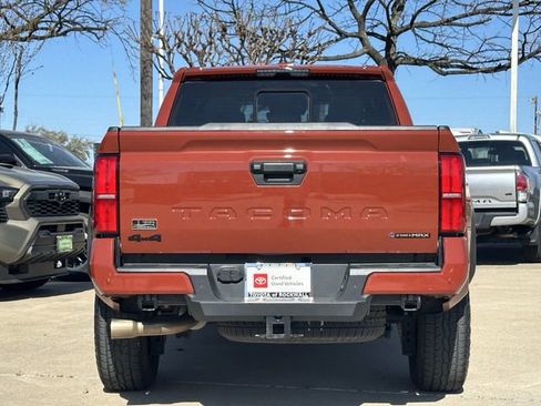 Certified 2025 Toyota Tacoma TRD Off-Road w/ TRD Off Road Upgrade Package image 4