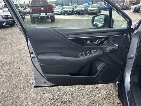 Used 2024 Subaru Outback Limited image 17