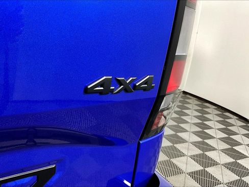 New 2026 Nissan Frontier SV image 10