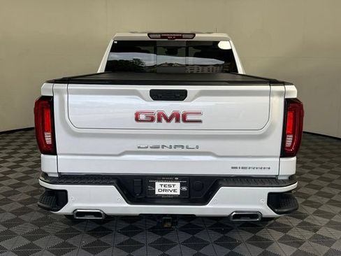 Used 2024 GMC Sierra 1500 Denali w/ Denali Reserve Package AWD/4WD image 7