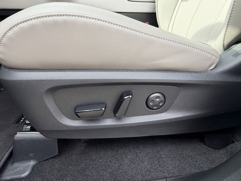 New 2026 INFINITI QX60 Luxe w/ Cargo Package image 11