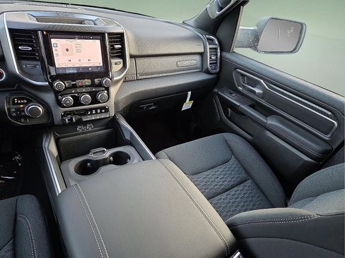 New 2026 RAM 1500 Big Horn AWD/4WD image 12