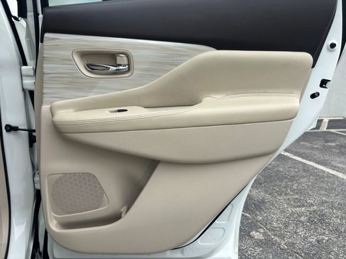 Used 2018 Nissan Murano Platinum FWD image 68