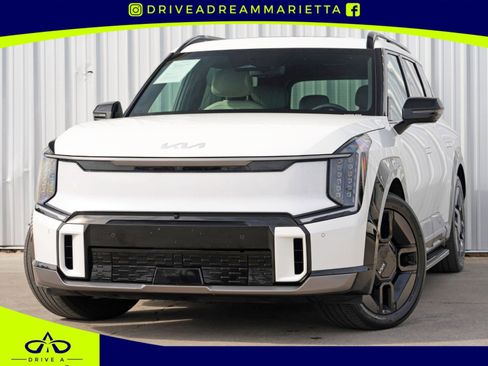 Used 2024 Kia EV9 GT-Line image 1