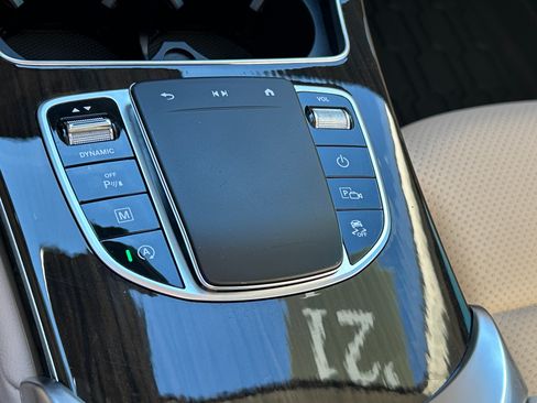 Certified 2021 Mercedes-Benz GLC 300 image 37