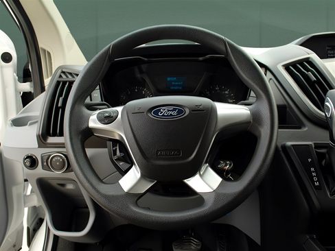 Used 2019 Ford Transit 150 XLT image 16