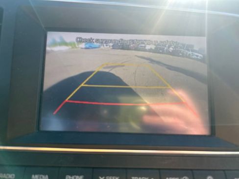 Used 2017 Hyundai Elantra Limited w/ Cargo Package FWD image 26