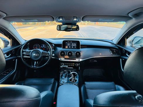 Used 2019 Kia Stinger AWD/4WD image 14