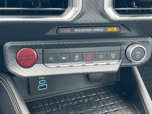 Used 2024 Ford Mustang Premium image 22