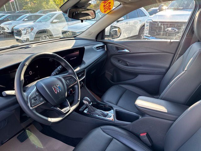 Used 2024 Buick Encore GX Sport Touring w/ Comfort Package FWD image 10