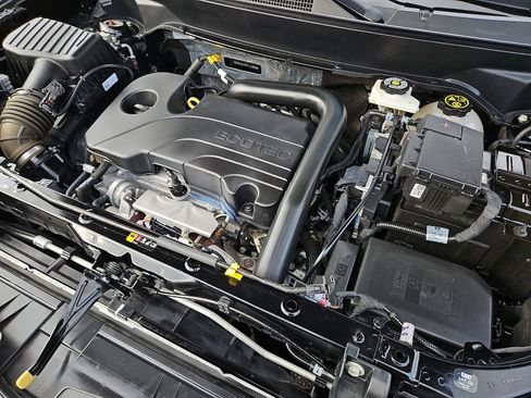 Certified 2023 Chevrolet Equinox LT image 26