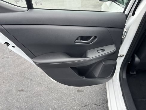 Used 2024 Nissan Sentra SV image 26