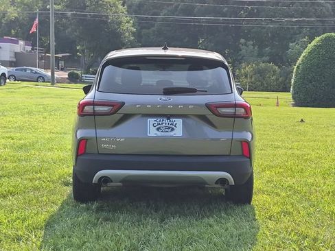Used 2024 Ford Escape Active AWD/4WD image 12