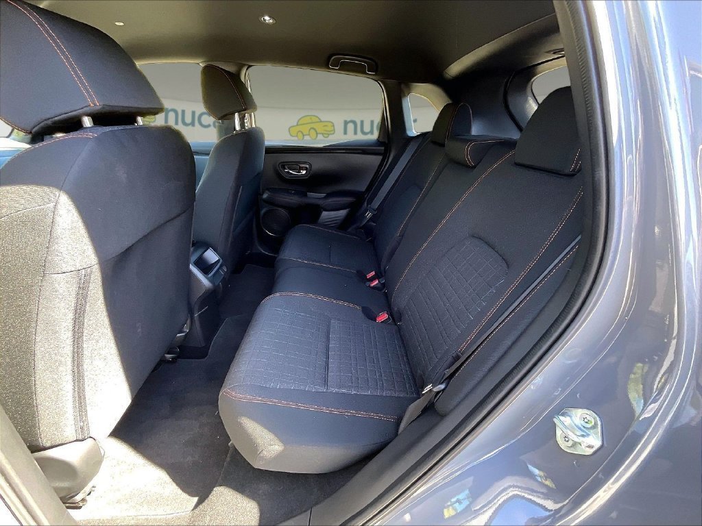 Used 2025 Honda HR-V Sport image 15