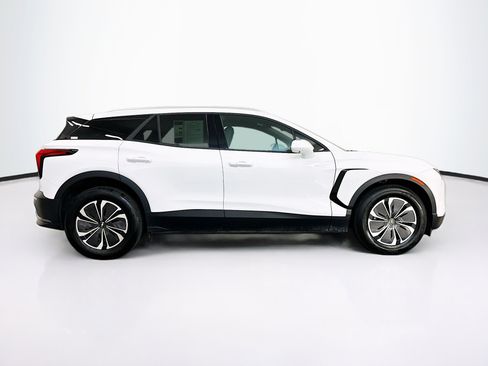 Used 2024 Chevrolet Blazer EV LT AWD/4WD image 10