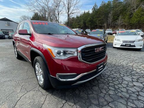 Used 2019 GMC Acadia SLE image 13