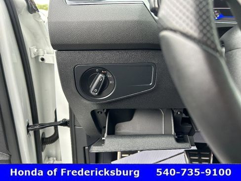 Used 2022 Volkswagen Tiguan SE R-Line AWD/4WD image 26
