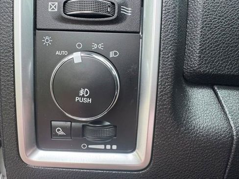 Used 2016 RAM 1500 Limited AWD/4WD image 24