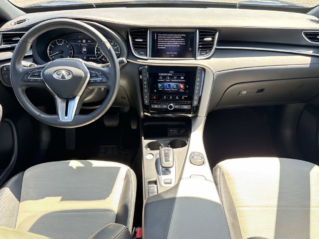 Certified 2025 INFINITI QX55 Essential AWD/4WD image 2