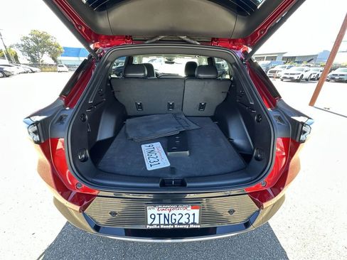 Used 2025 Chevrolet Equinox EV LT w/ Convenience Package II image 33